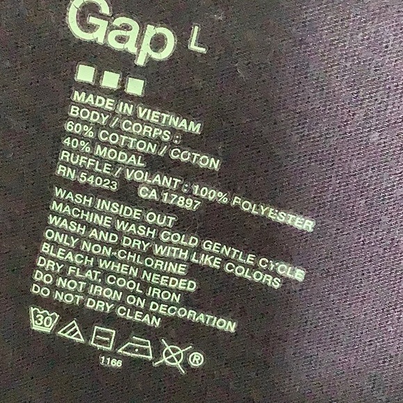 Gap Sleeveless Purple T-Shirt With Fringe Ruffle Detail Size L - Picture 8 of 10